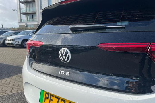 Volkswagen ID.3 Photo autoimg-429fd45c14e359f28e88d646bd575475fa6fae21.jpg
