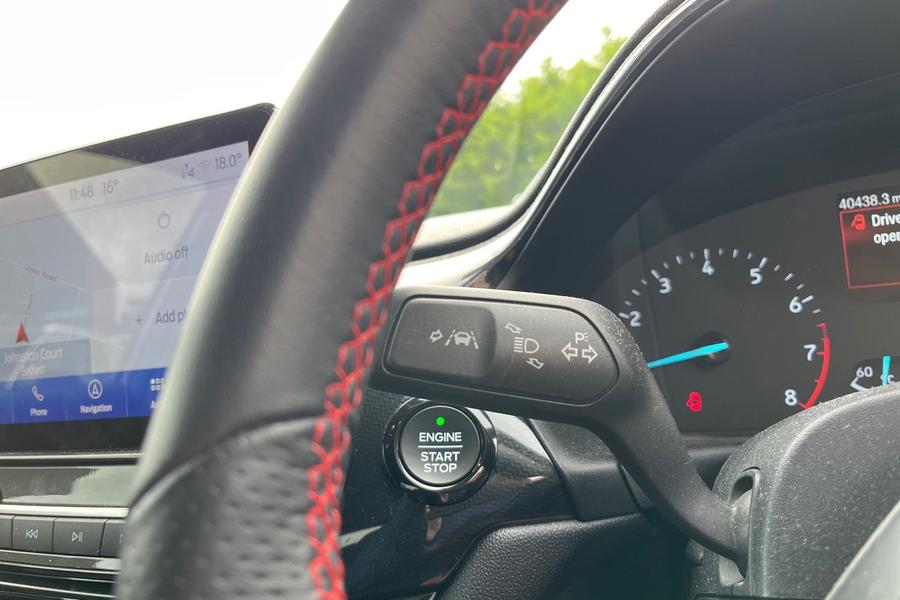 Ford FIESTA Photo autoimg-42a0254a8dd45cffc86dffc55f6c94c2047146b3.jpg