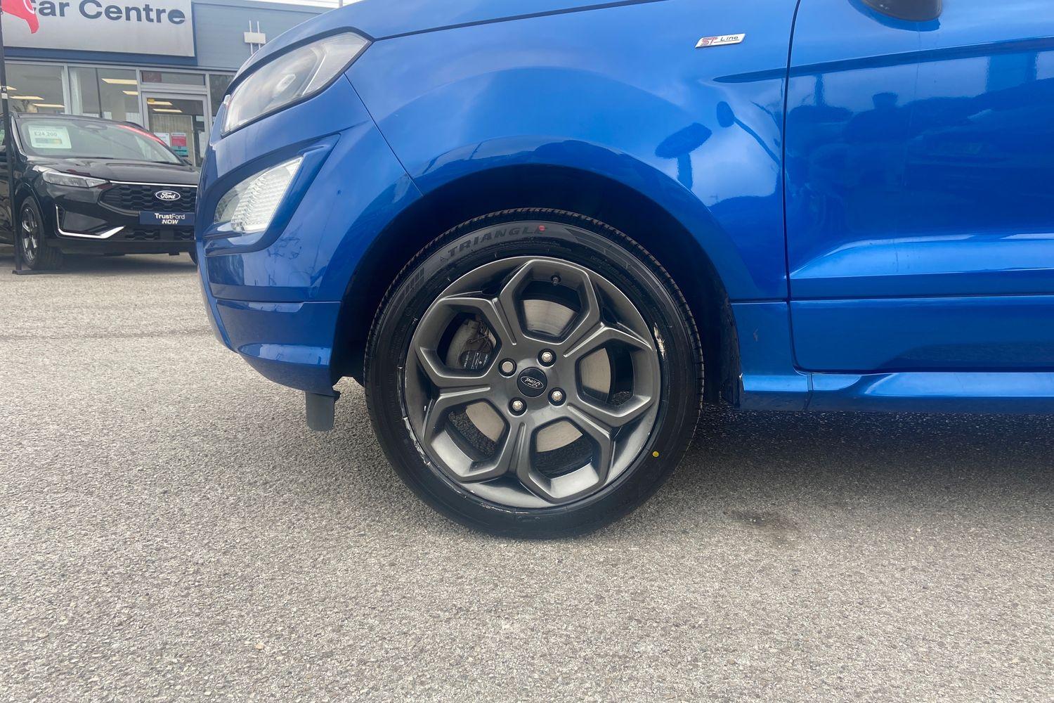 Ford ECOSPORT Photo 7