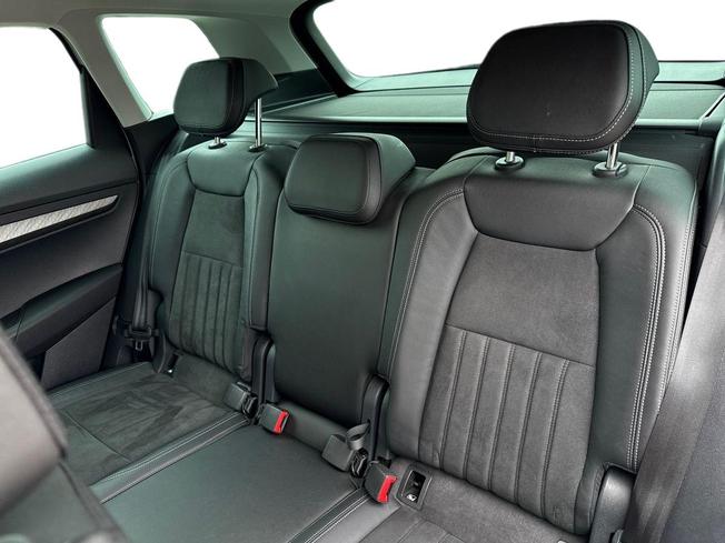 ŠKODA Karoq Photo 9