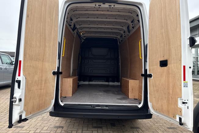 VOLKSWAGEN Crafter Photo 36