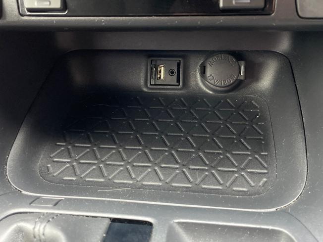 TOYOTA Rav4 Photo 46
