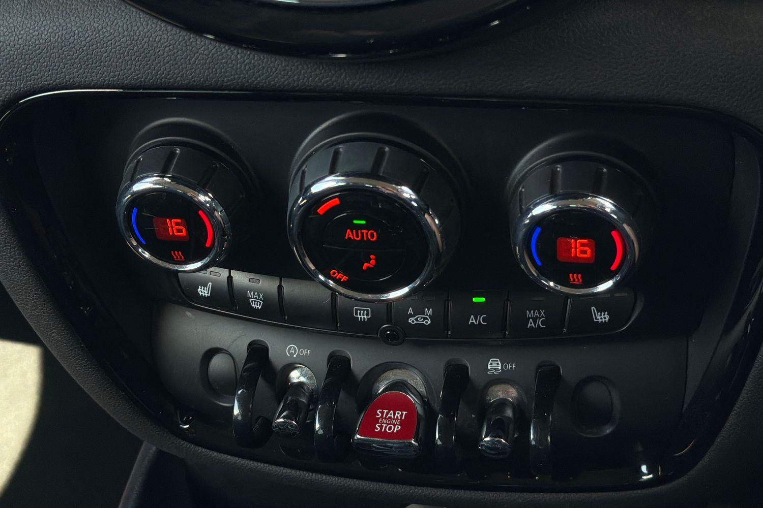 MINI CLUBMAN Photo 32