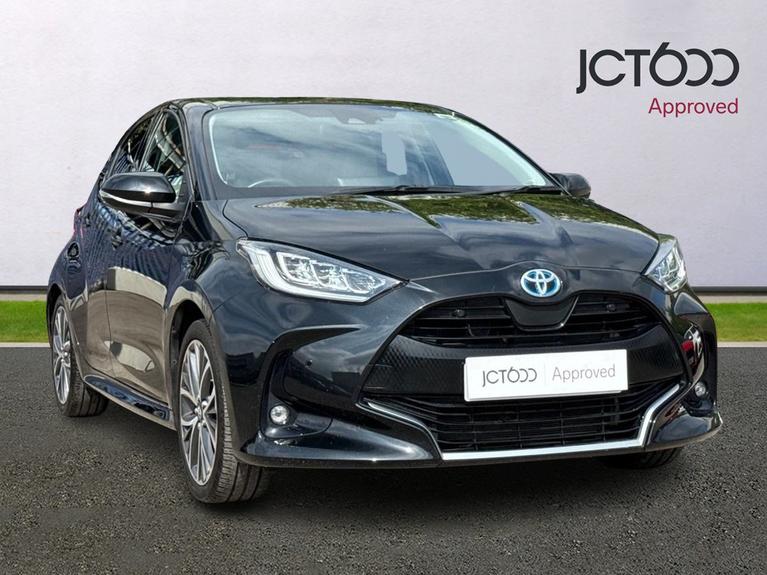 Used TOYOTA Yaris