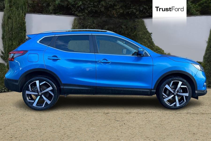 Nissan QASHQAI Photo autoimg-42ba2d459b5dda0f525383533be34b6a73dbc544.jpg