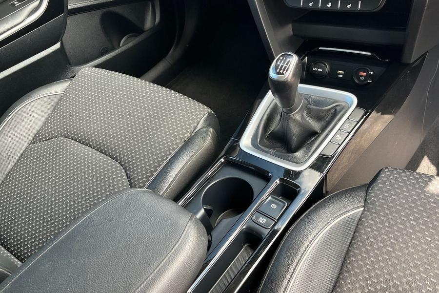 Kia XCEED Photo autoimg-42c1e8c7db4eb4dde1b30159b33ad0222200e3f7.jpg