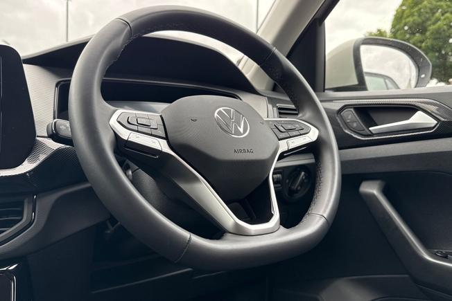 VOLKSWAGEN T-Cross Photo 26