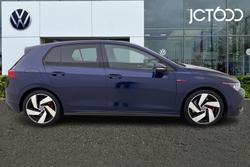 VOLKSWAGEN Golf Photo 4