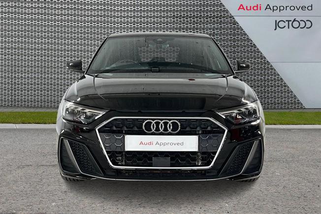 AUDI A1 Photo 8