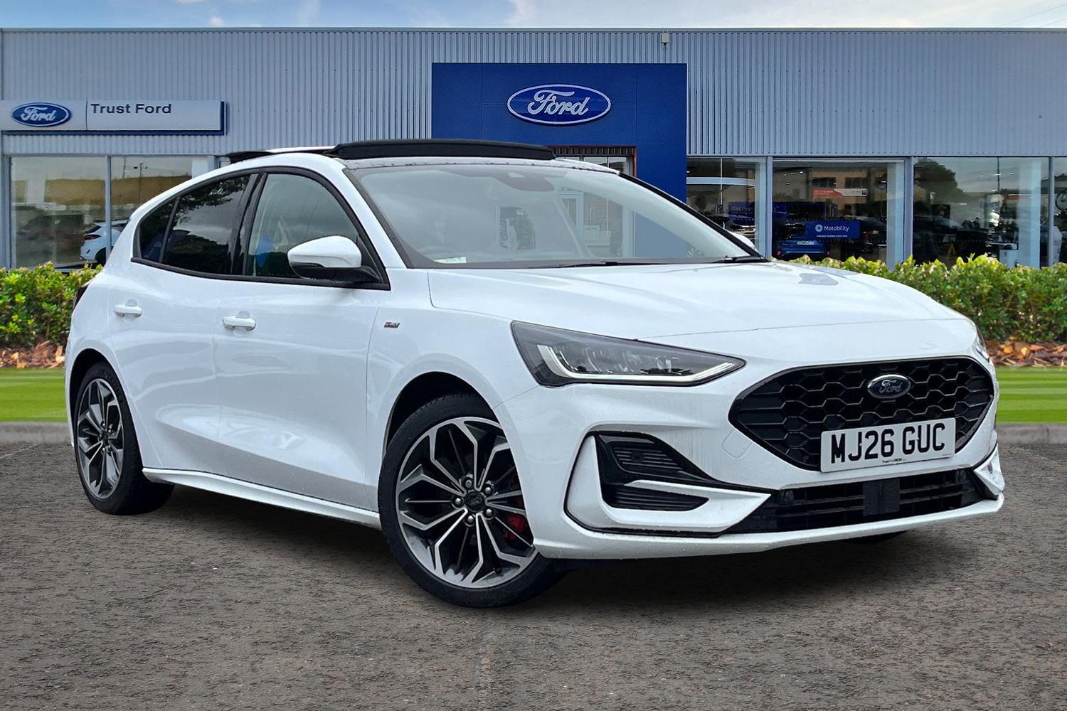 Ford Focus Photo 0