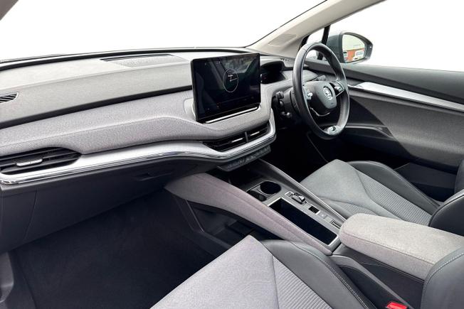 ŠKODA Enyaq Photo 2
