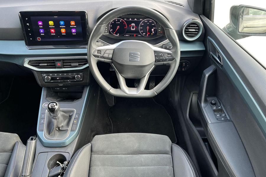 SEAT ARONA Photo autoimg-42ec88649b783fd1d5f197e4fba7b54ca15f1cb8.jpg