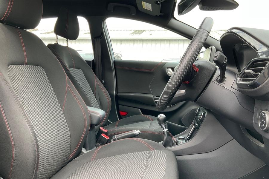 Ford PUMA Photo autoimg-42ed093c2d4007dc4f755eb465c11fd0322b5a09.jpg