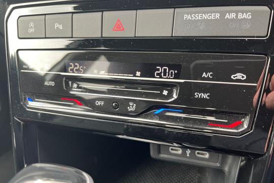 Volkswagen T-cross Photo autoimg-42ef73c56fdea92e4b431b8503fd743eb2075023.jpg