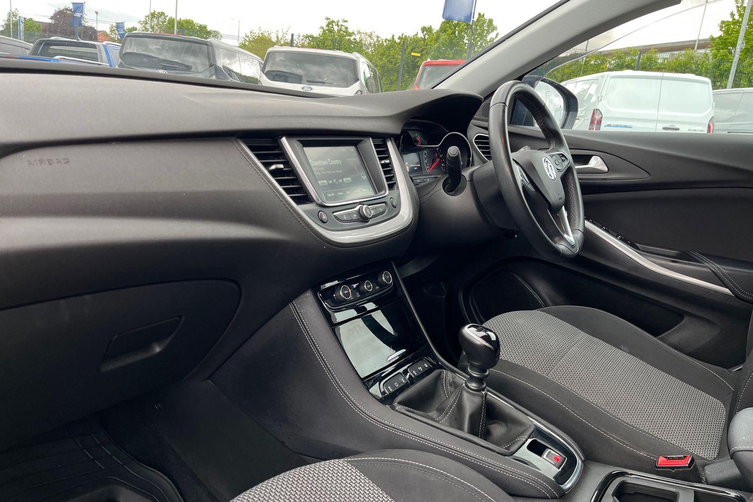 Vauxhall GRANDLAND X Photo 17