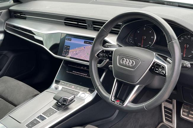AUDI A6 Avant Photo 6