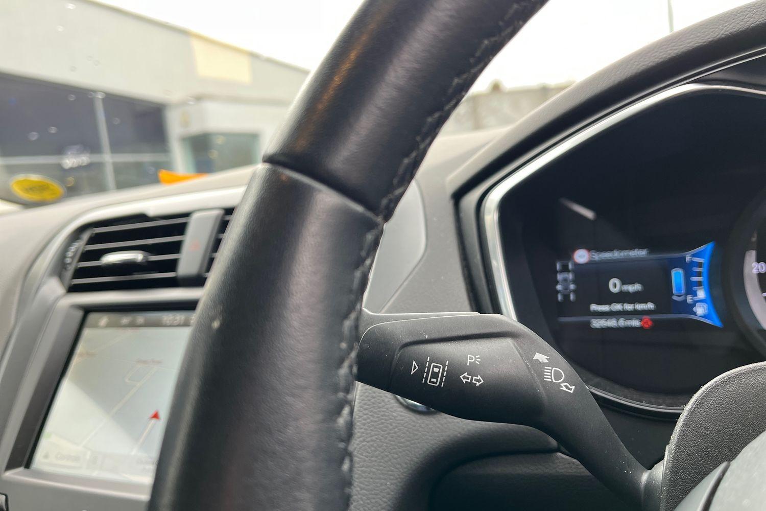 Ford MONDEO Photo 13