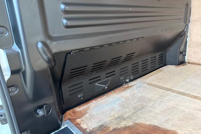 VOLKSWAGEN Transporter Photo 43