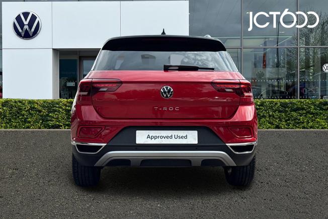 Volkswagen T-Roc Photo 7