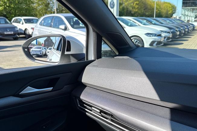 Volkswagen Golf Photo 44