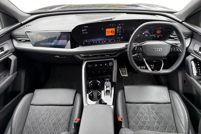 AUDI Q5 Photo 10