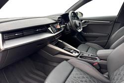 Audi S3 Photo 2