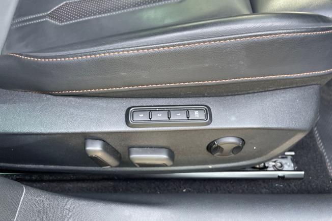 CUPRA Formentor Photo 23