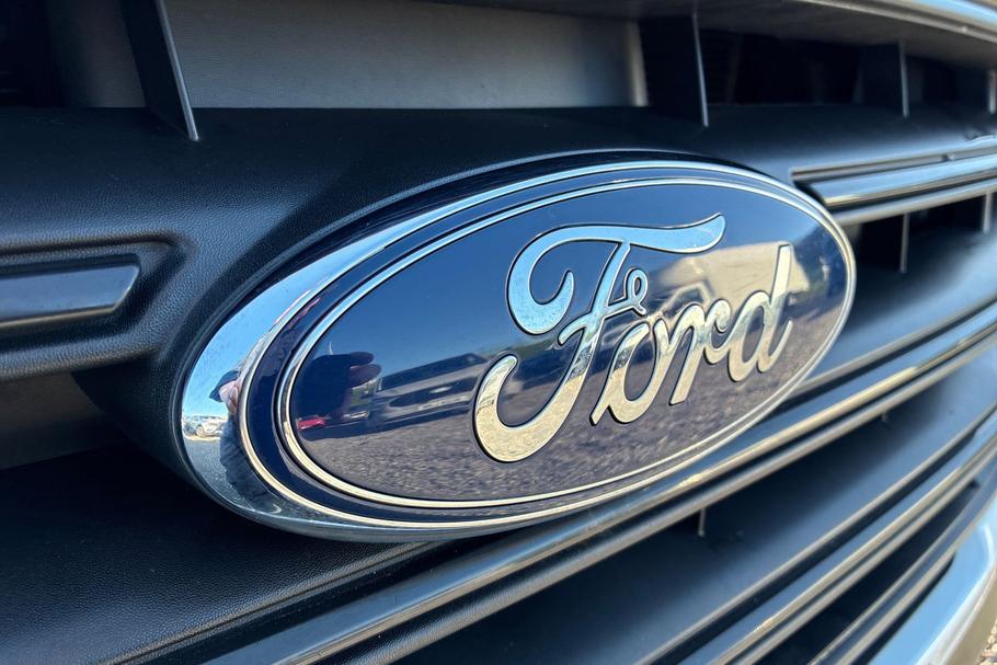 Used FORD TRANSIT CUSTOM YT19CRE 33