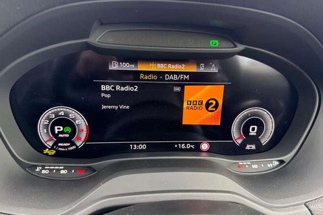 AUDI Q2 Photo 16