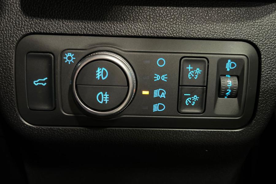 Ford KUGA Photo autoimg-4311d478ab0687d68d8c3f9592cfd901e7a3a8e7.jpg