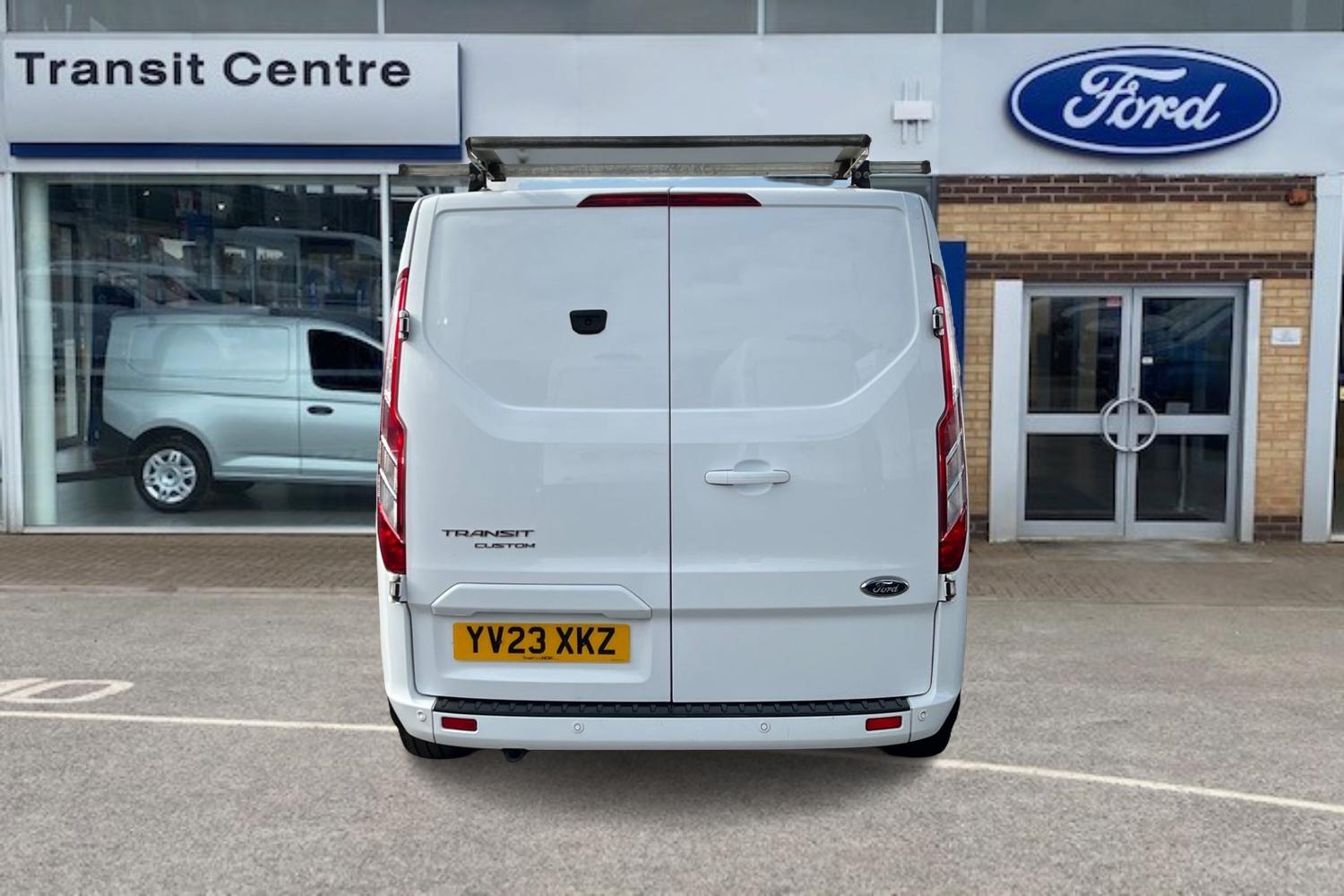 Ford Transit Custom Photo 12