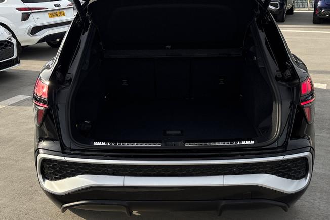 Audi Q3 Photo 12