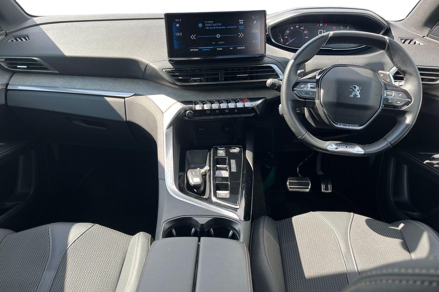 Peugeot 5008 Photo 9