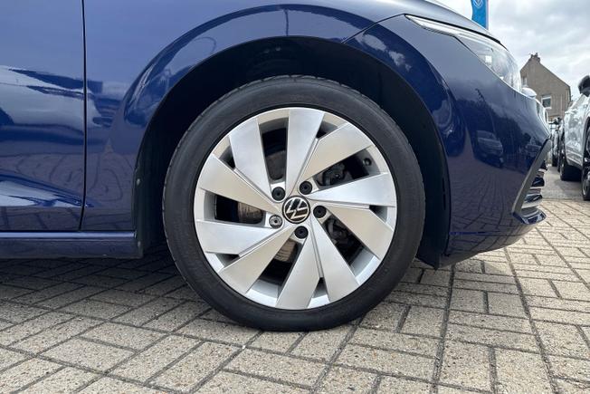 VOLKSWAGEN Golf Photo 5