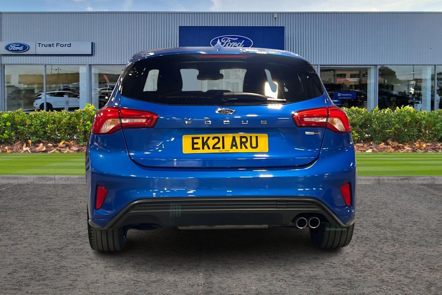 Ford Focus Photo 6
