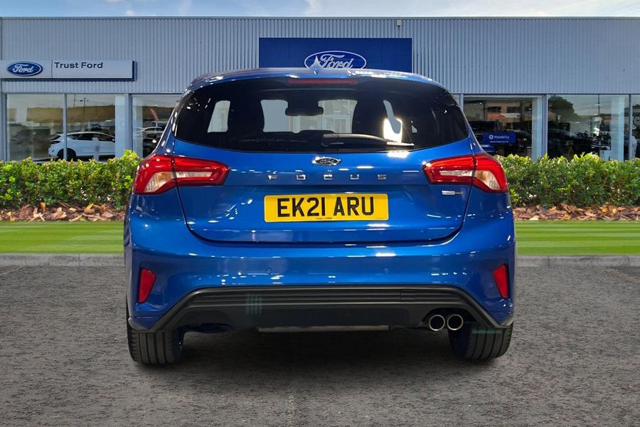Ford Focus Photo autoimg-431fc45b1b27a225746b27f4745ace9bf2b498d8.jpg