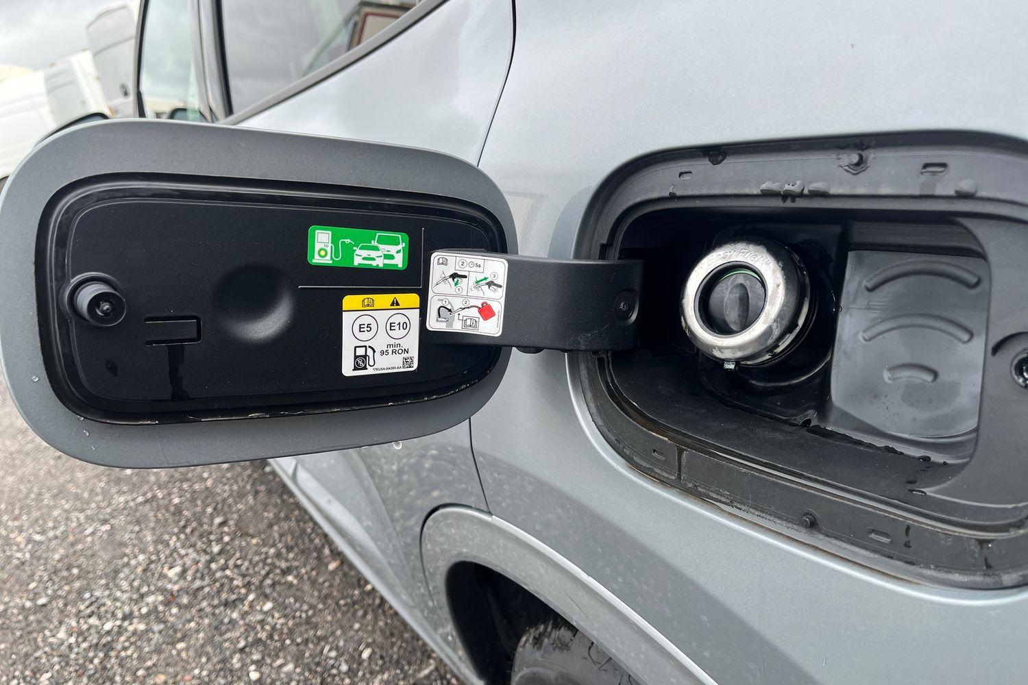 Ford Kuga Photo 23