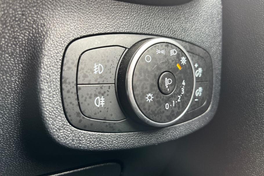 Used Ford Fiesta 24