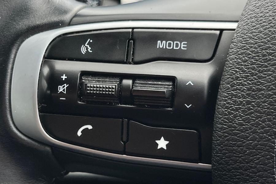 Kia SPORTAGE Photo autoimg-4323404cbfd3c7ab0c1741f32431f1baad3133d8.jpg