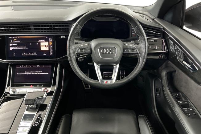 AUDI Sq8 Photo 11