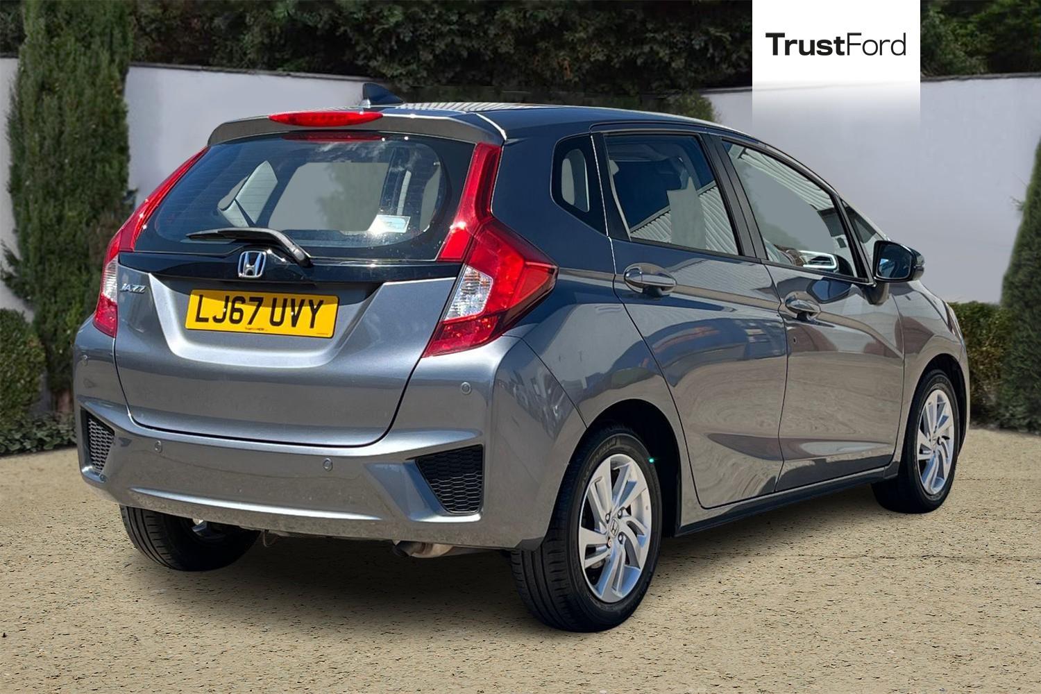 Honda Jazz Photo 3