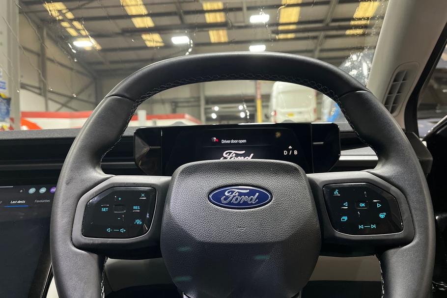 Used Ford EXPLORER HMZ2082 12