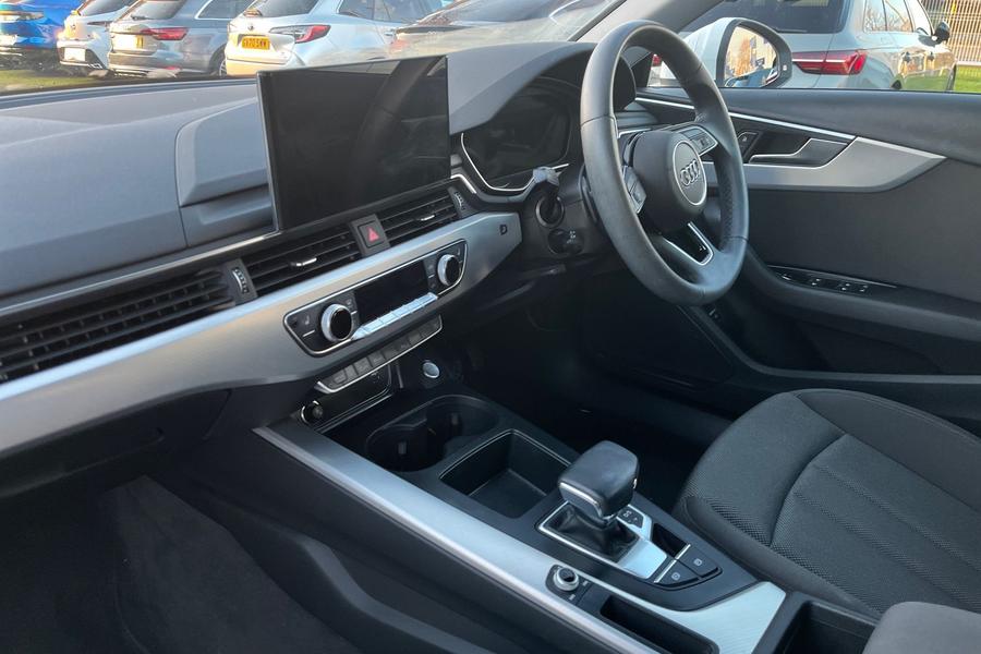 Audi A4 Photo autoimg-432c5d85cccad0b6a018c29885895dd9279bfcbe.jpg
