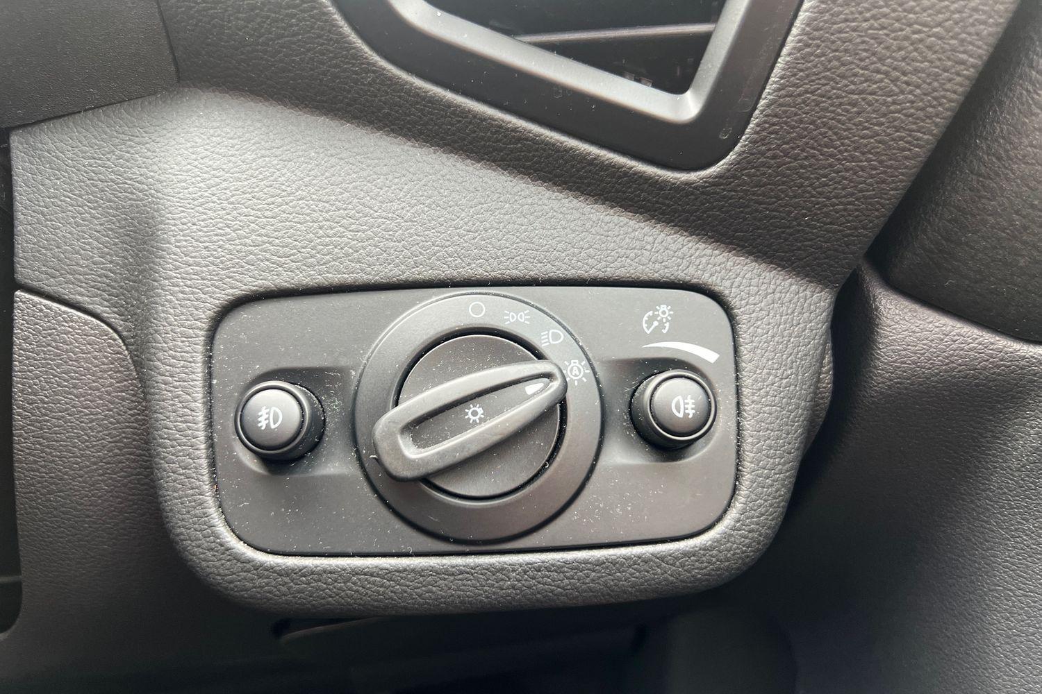 Ford KUGA Photo 26