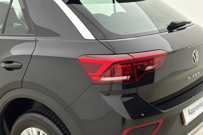 VOLKSWAGEN T-ROC Photo 18