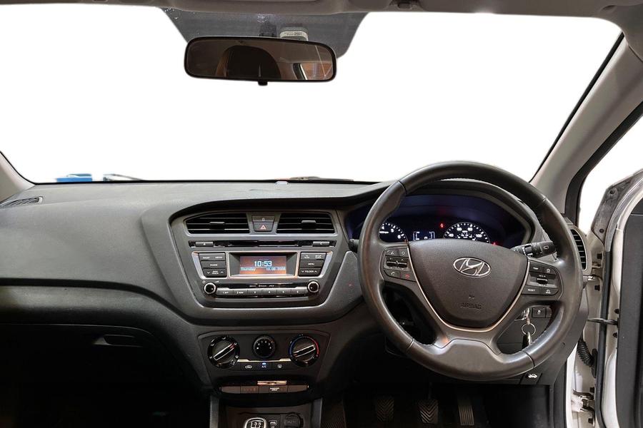 Hyundai I20 Photo autoimg-433237500f624fd7ba71b14678aaf056636d02ea.jpg