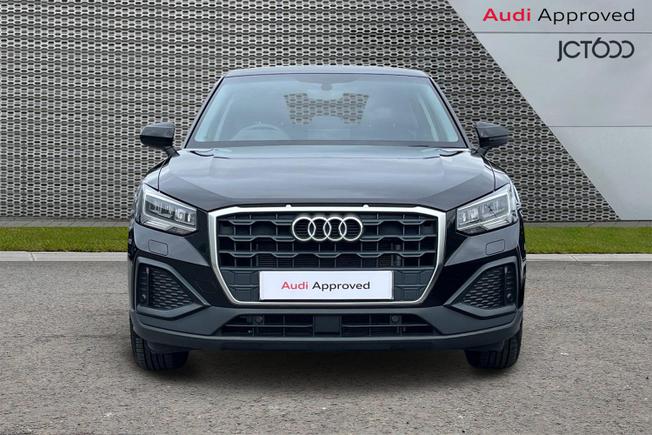 Audi Q2 Photo 8