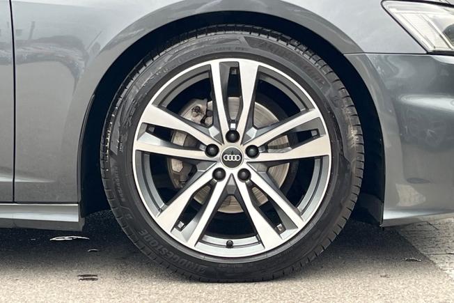 AUDI A6 Saloon Photo 5
