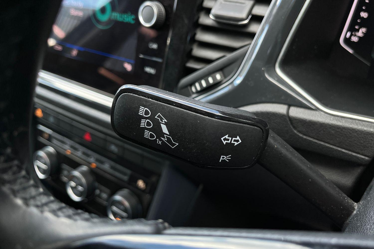 Volkswagen T-ROC Photo 13