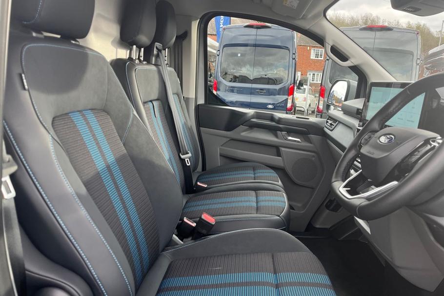 Used Ford TRANSIT CUSTOM 11